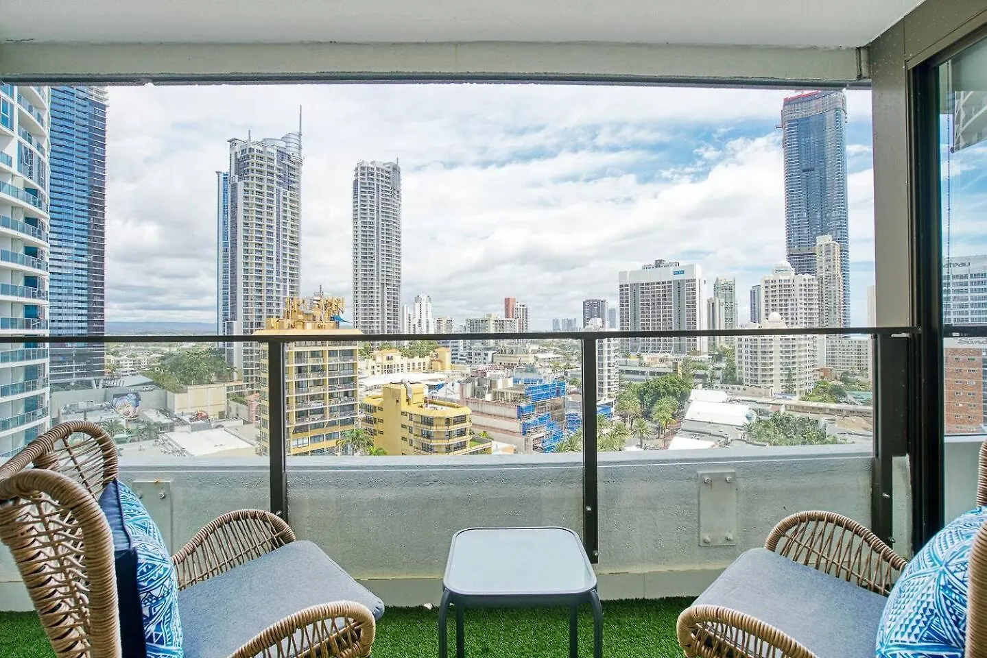 Appartamento Marks Point - Resort Living In The Heart Of Surfers Gold Coast Australia