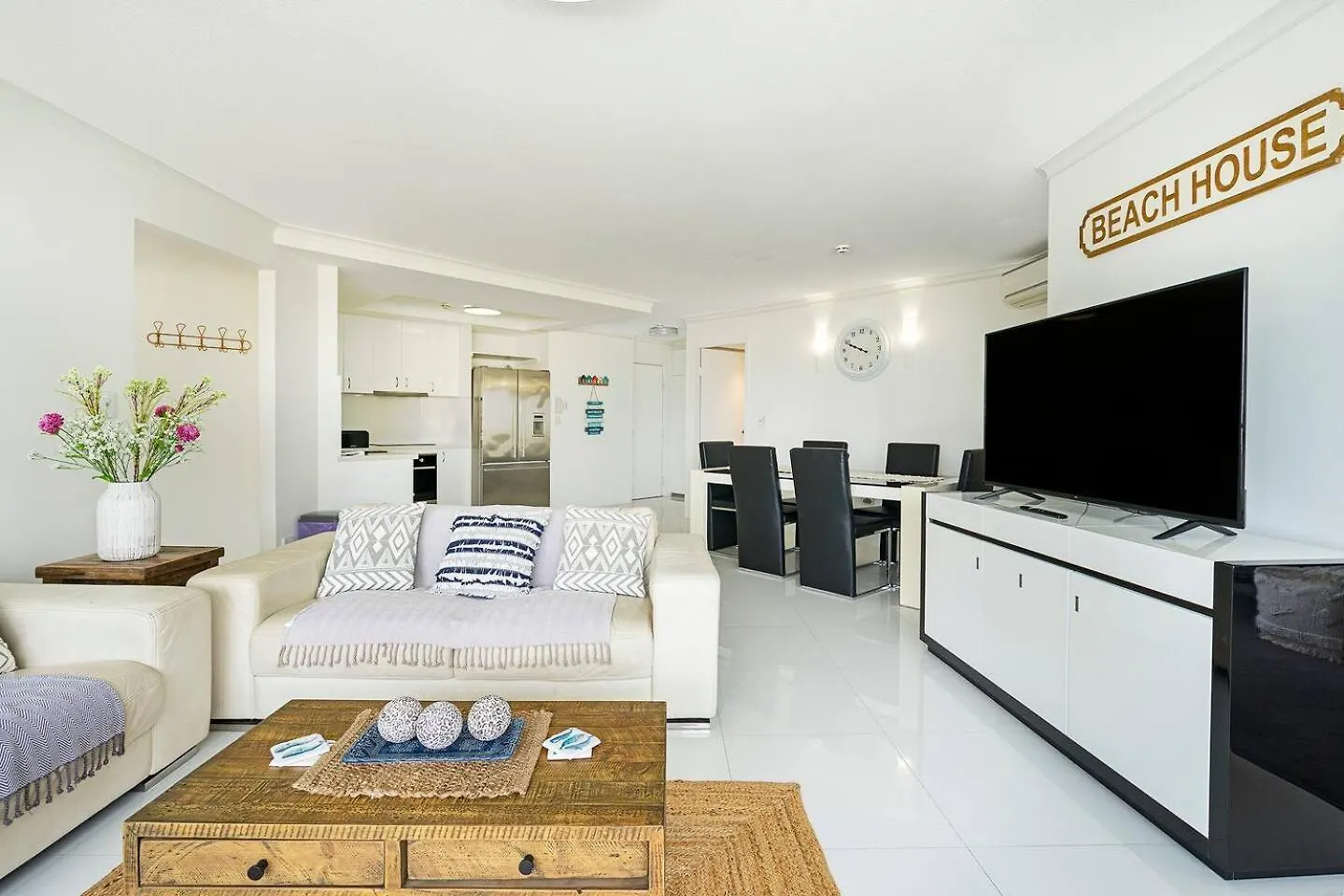 Marks Point - Resort Living In The Heart Of Surfers Gold Coast 0*,  Australia